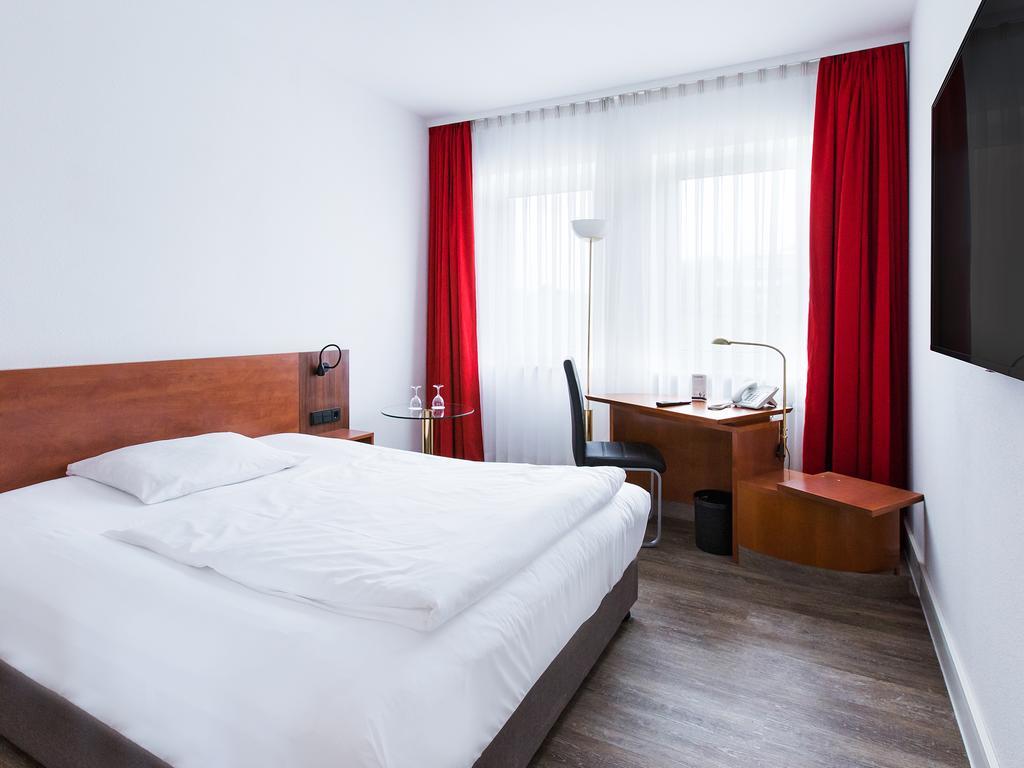 Dormero Hotel Dresden Airport Kültér fotó